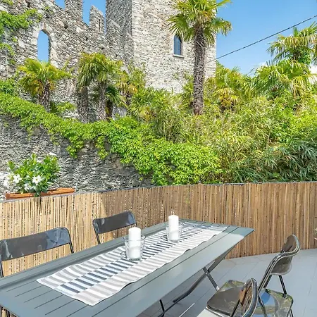 Castle&lake Apartment Rezzonico